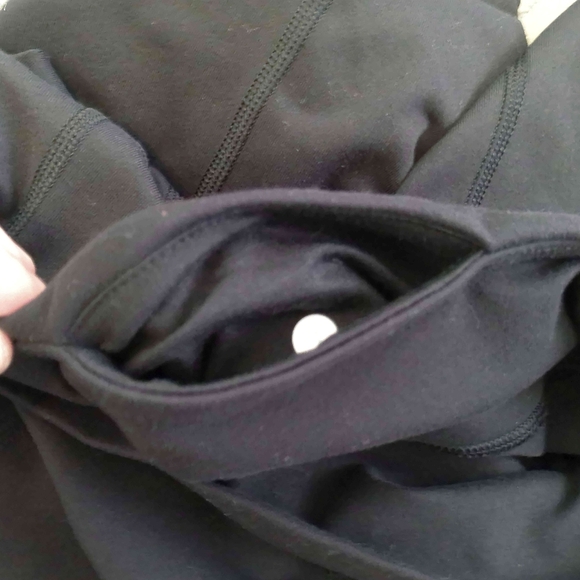LULULEMON WORKOUT LEGGINGS - Picture 7 of 8